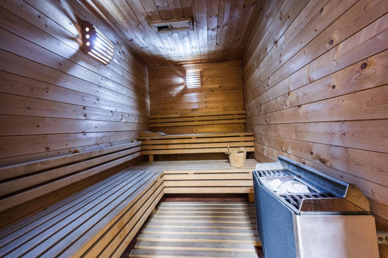 호텔 유럽 사라예보 외부 사진 A Finnish sauna